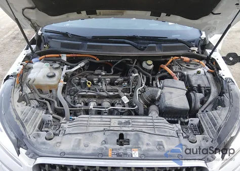 2022 Lincoln Corsair Grand Touring z USA, uszkodzony, nr VIN 5LMTJ5DZ2NUL02933